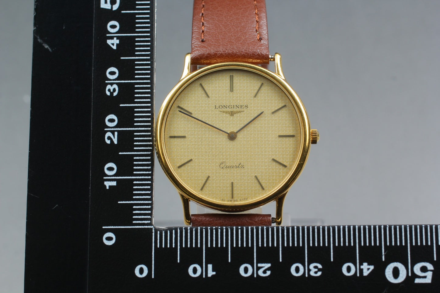 Vintage [Near MINT] Longines L150.2 150.6730 Gold Quartz 32mm Men's Watch JAPAN