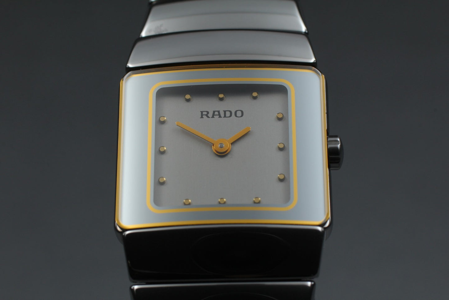 Near MINT Rado DiaStar 153.0334.3 Grey Dial Quartz 21mm Ladies Watch JAPAN