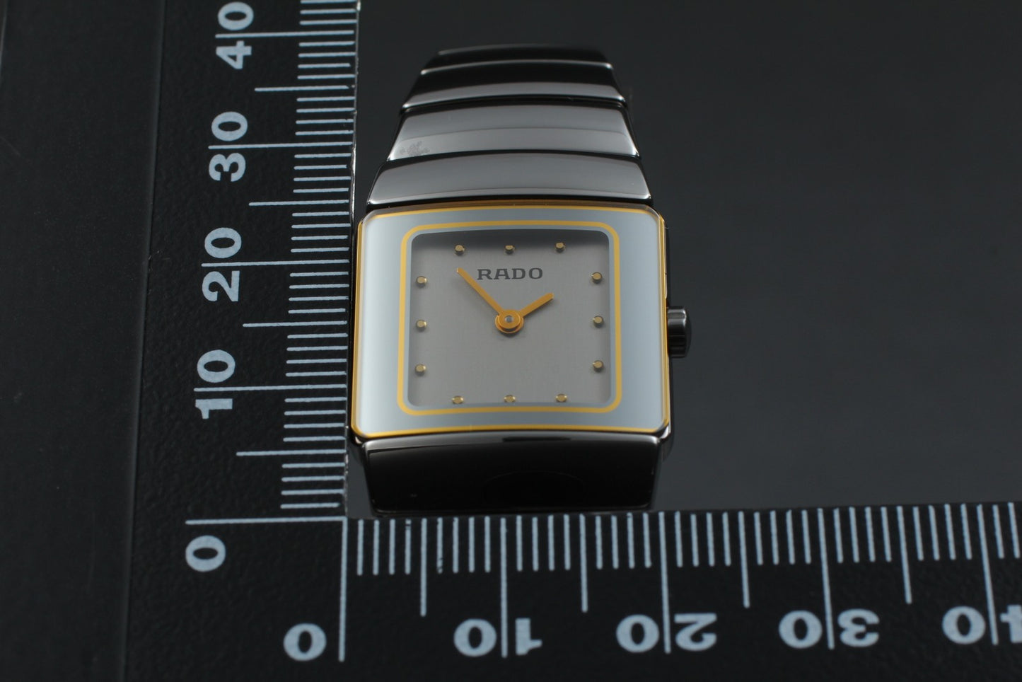 Near MINT Rado DiaStar 153.0334.3 Grey Dial Quartz 21mm Ladies Watch JAPAN