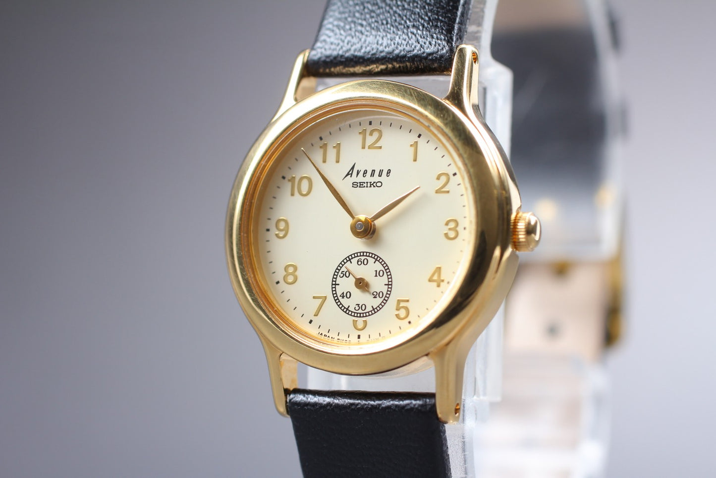 Near MINT w/ Tag Seiko Avenue 2K22-0080 Gold Small Seconds Quartz Ladies Watch