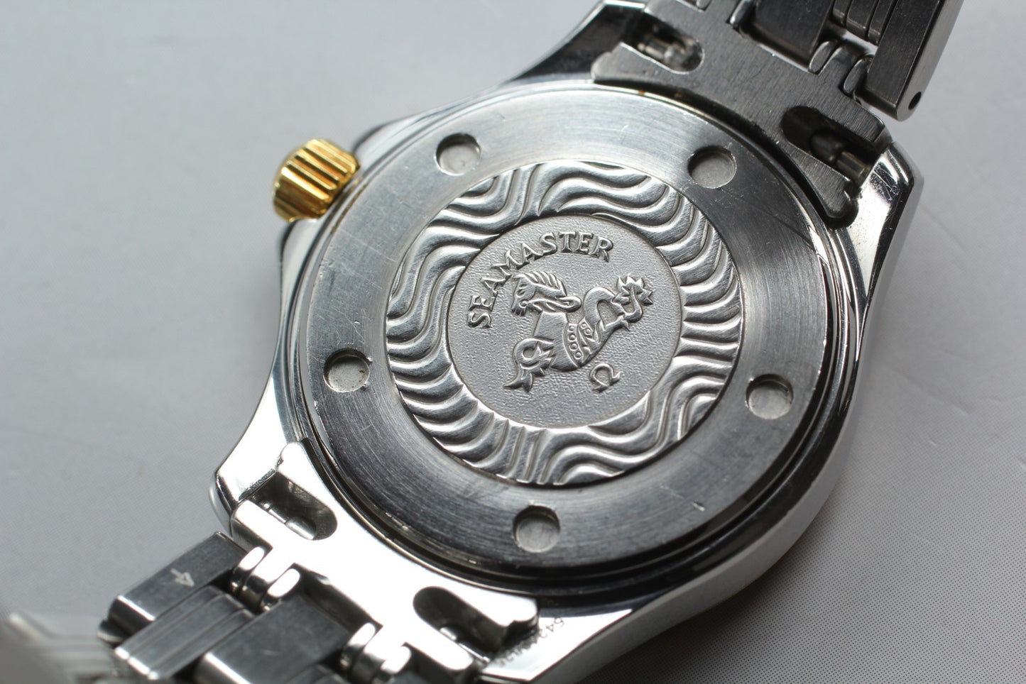 Near MINT OH OMEGA Seamaster 120m Blue 18K Gold 18KYG Quartz 30mm Ladies Watch