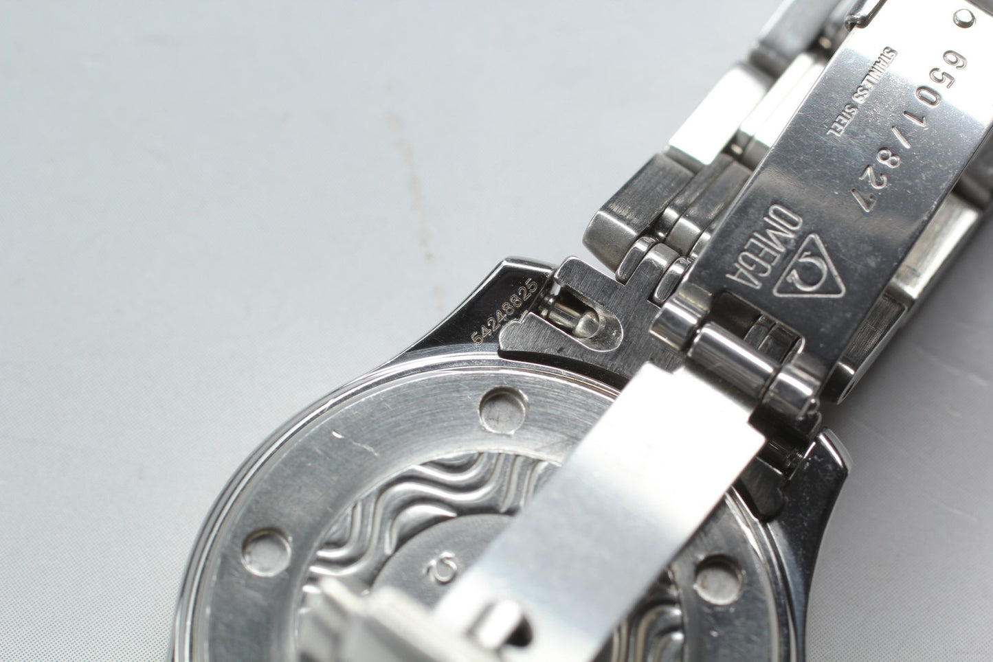 Near MINT OH OMEGA Seamaster 120m Blue 18K Gold 18KYG Quartz 30mm Ladies Watch