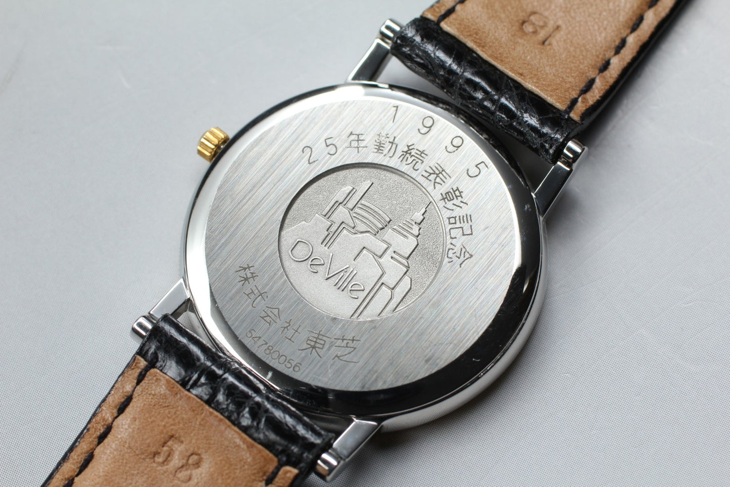 Near MINT w/ Papers OMEGA De Ville 196.2432 Cal.1432 Gold Quartz Men's Watch