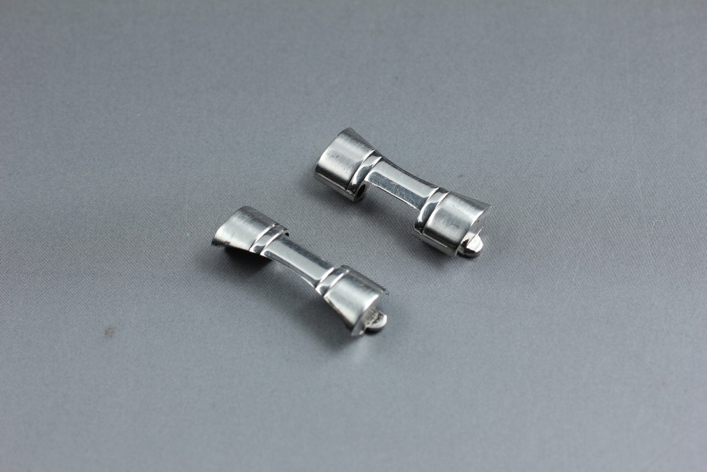 Near MINT OMEGA 18mm Stainless Steel Bracelet 1569 w/ End Link 814 for Seamaster