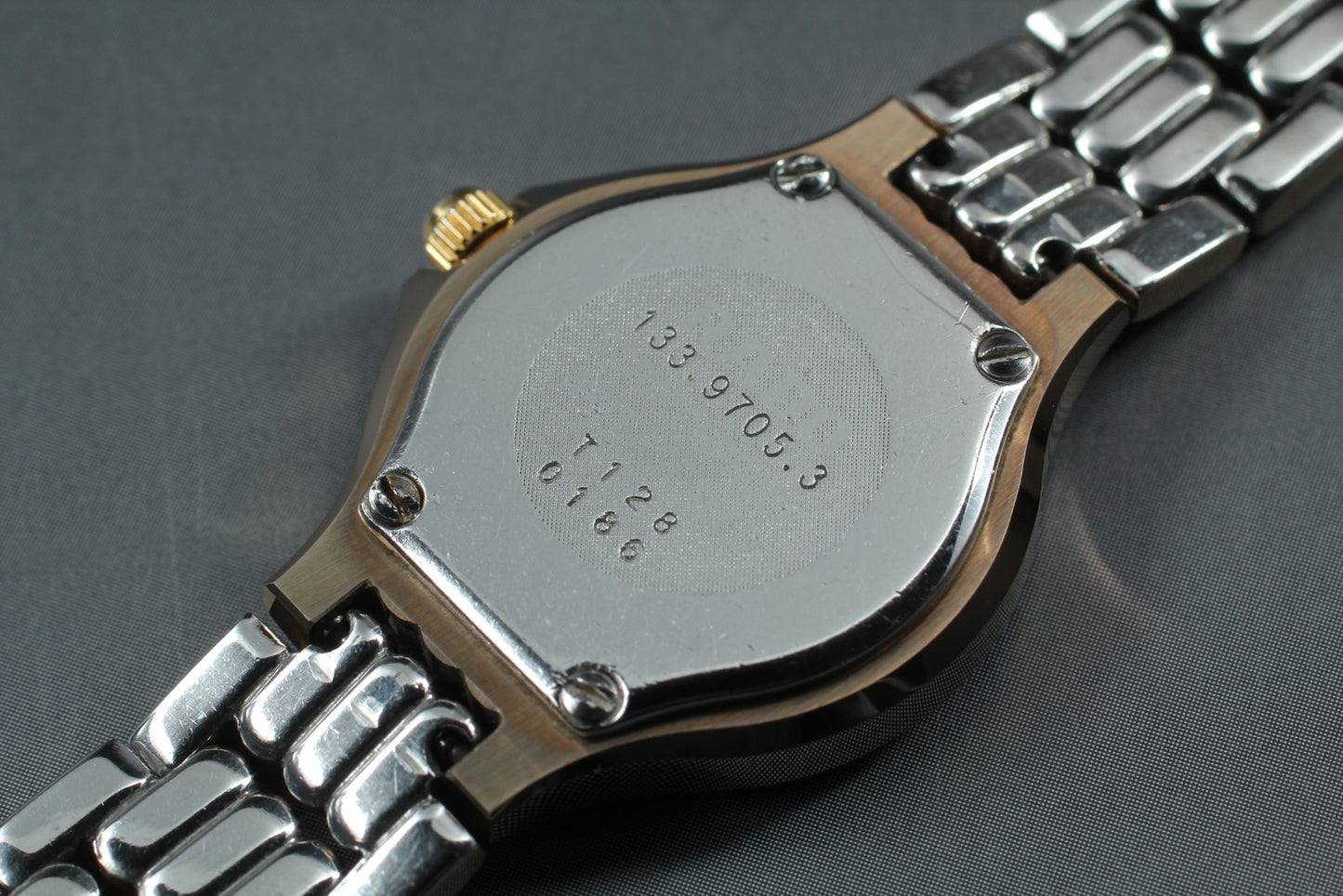 Near MINT Rado DiaStar 133.9705.3 Gold Quartz 25mm Ladies Watch From JAPAN