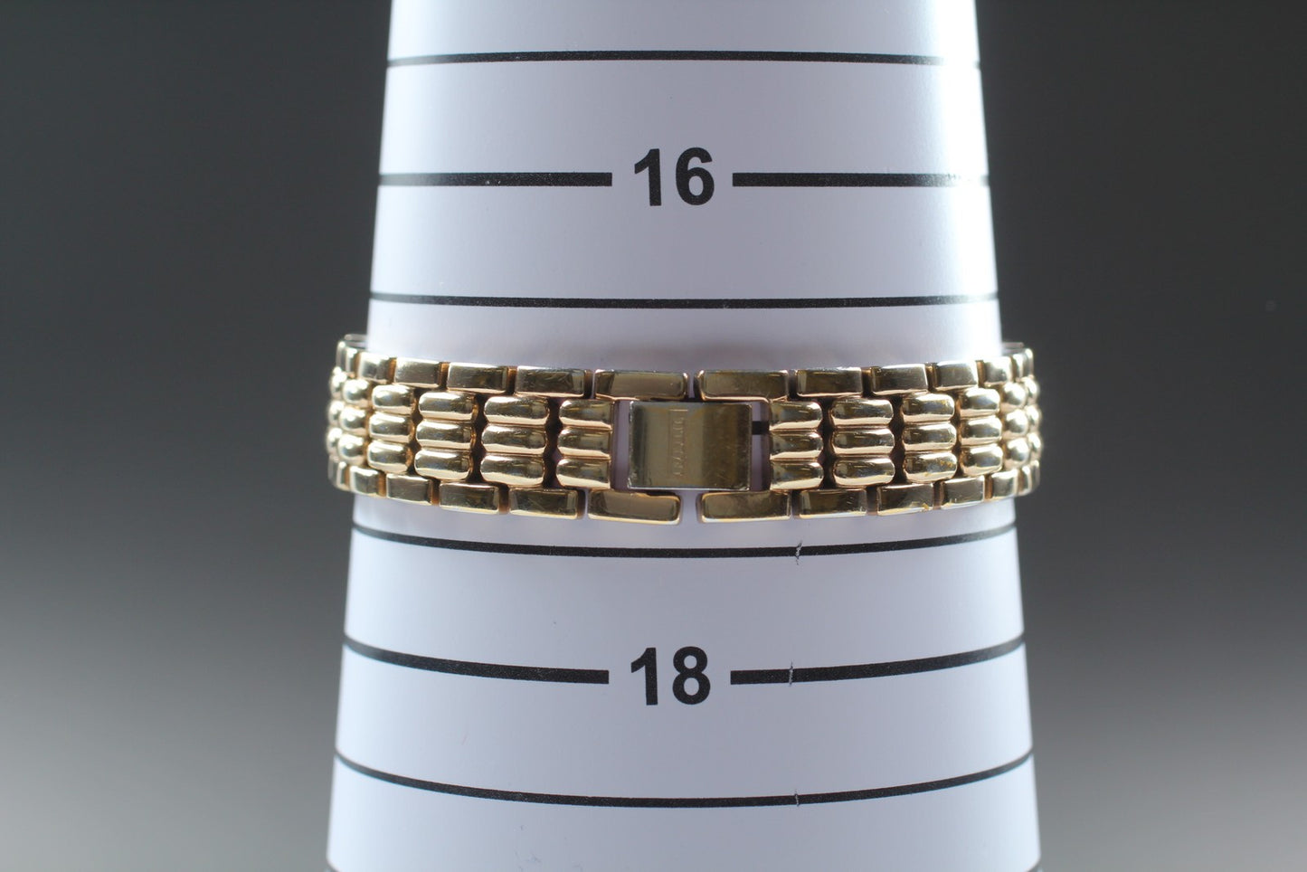 Near MINT Rado DiaStar 133.9705.3 Gold Quartz 25mm Ladies Watch From JAPAN