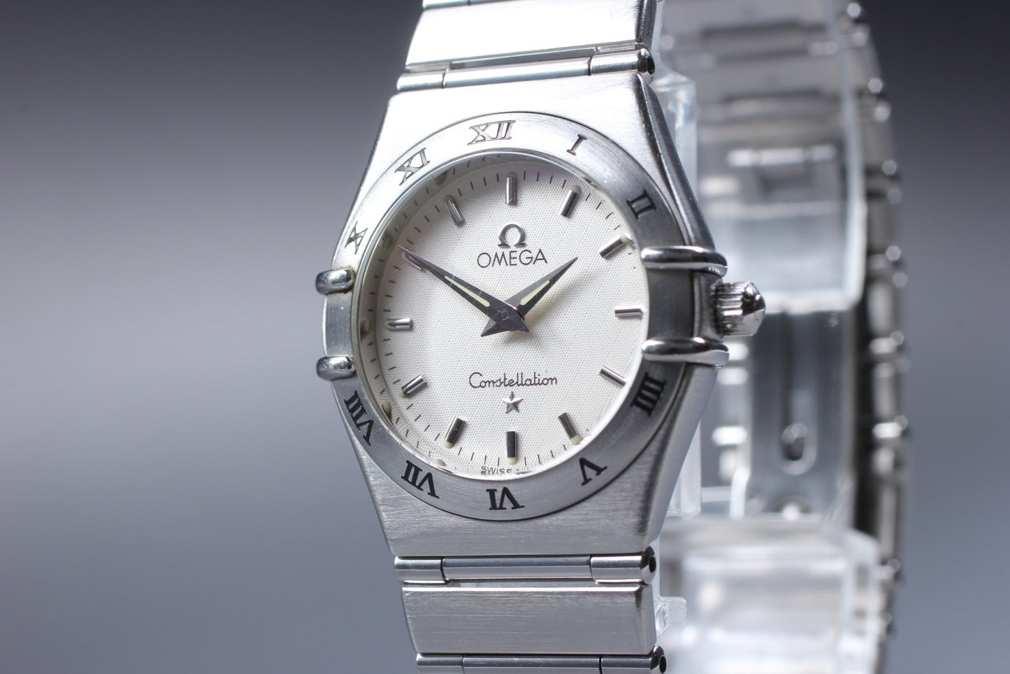 Near MINT OMEGA Constellation 795.1201 Cal.1456 Quartz 25mm Ladies Watch JAPAN