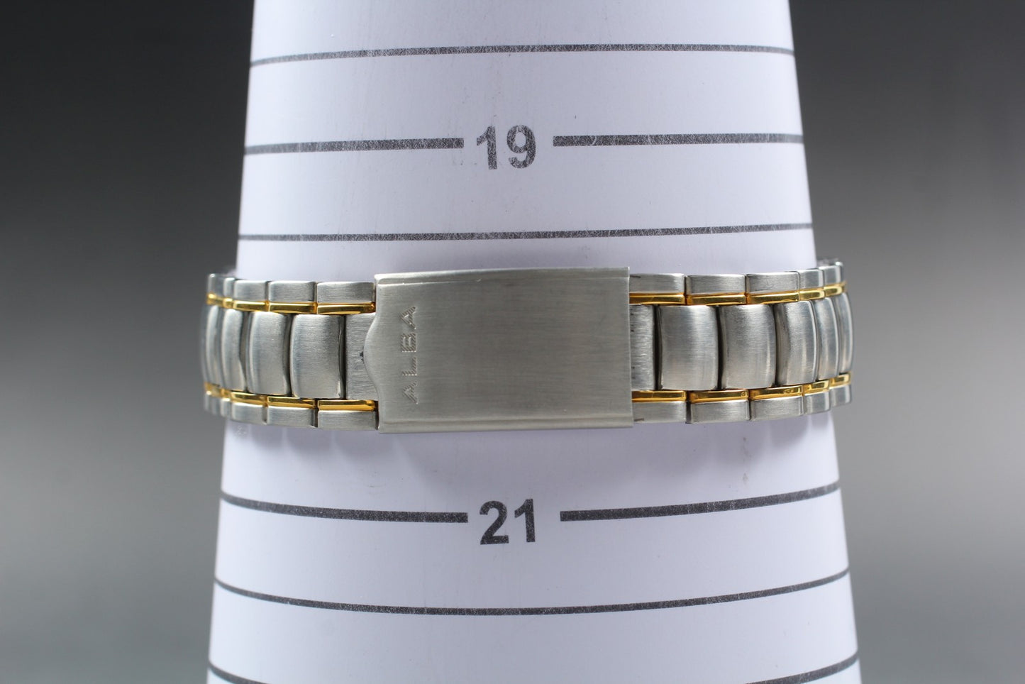 MINT w/ Tag Seiko Alba V671-6A10 Gold Silver Quartz 34mm Men's Watch From JAPAN