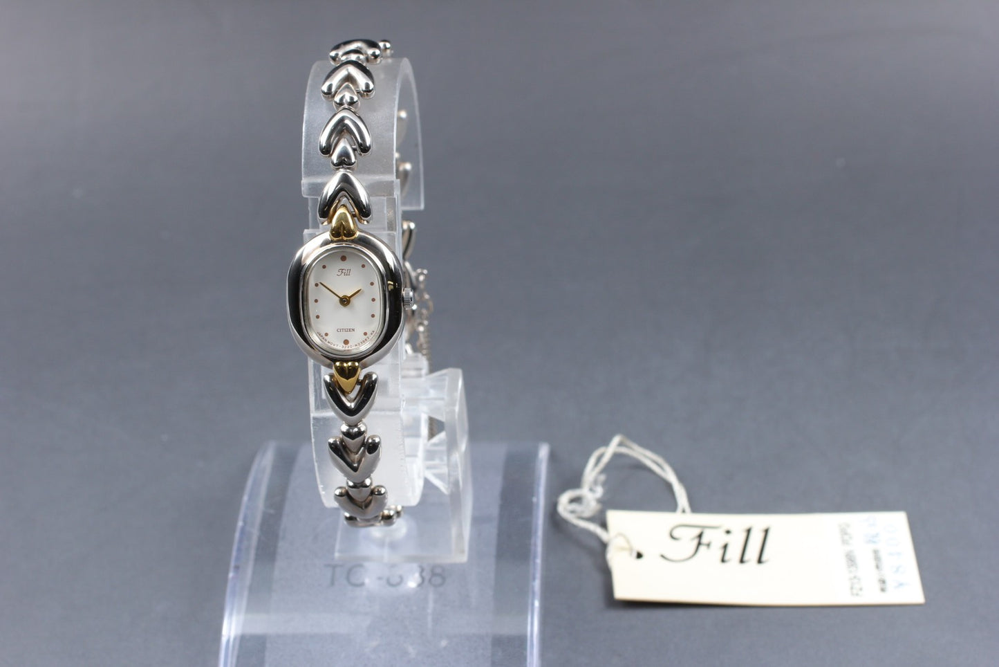 Near MINT w/ Tag Citizen Fill 3220-S40898 Silver Bracelet Quartz Ladies Watch