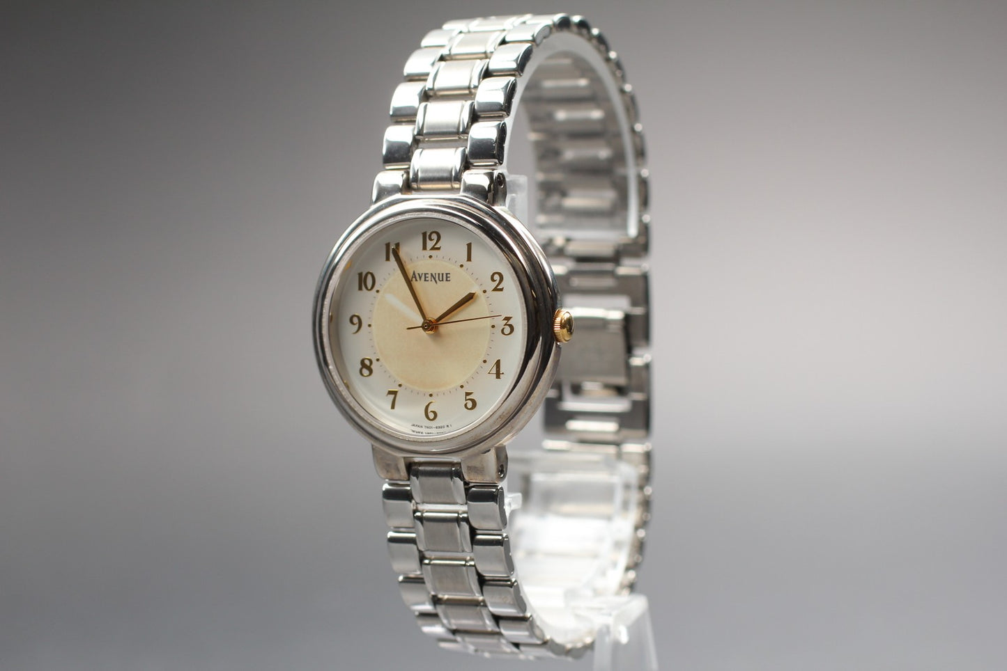 Near MINT w/ Tag Seiko Avenne 7N01-6270 Two-tone Quartz 31mm Men's Watch JAPAN