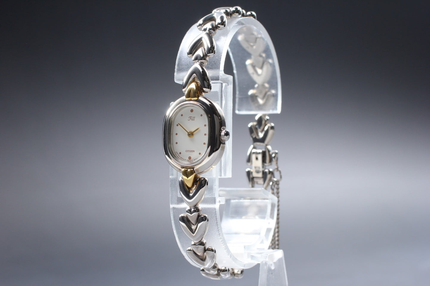 Near MINT w/ Tag Citizen Fill 3220-S40898 Silver Bracelet Quartz Ladies Watch