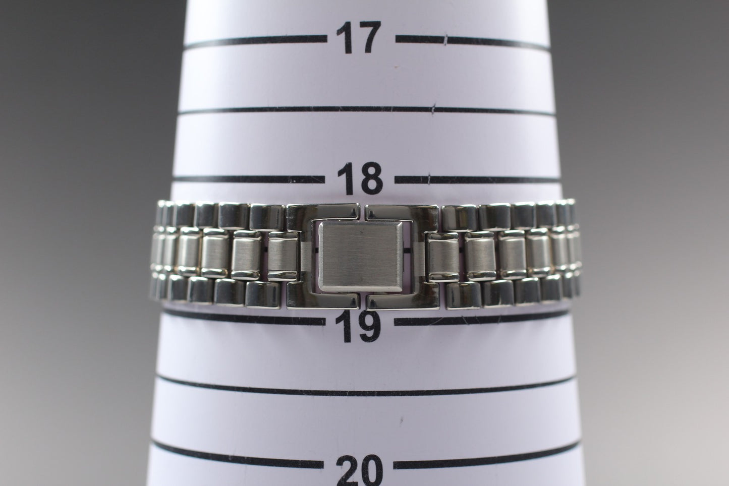 Near MINT w/ Tag Seiko Avenne 7N01-6270 Two-tone Quartz 31mm Men's Watch JAPAN