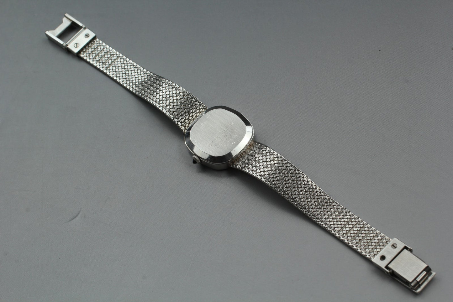 Vintage 1992 Near MINT Seiko Credor 1421-5020 Silver Quartz 22mm Ladies Watch
