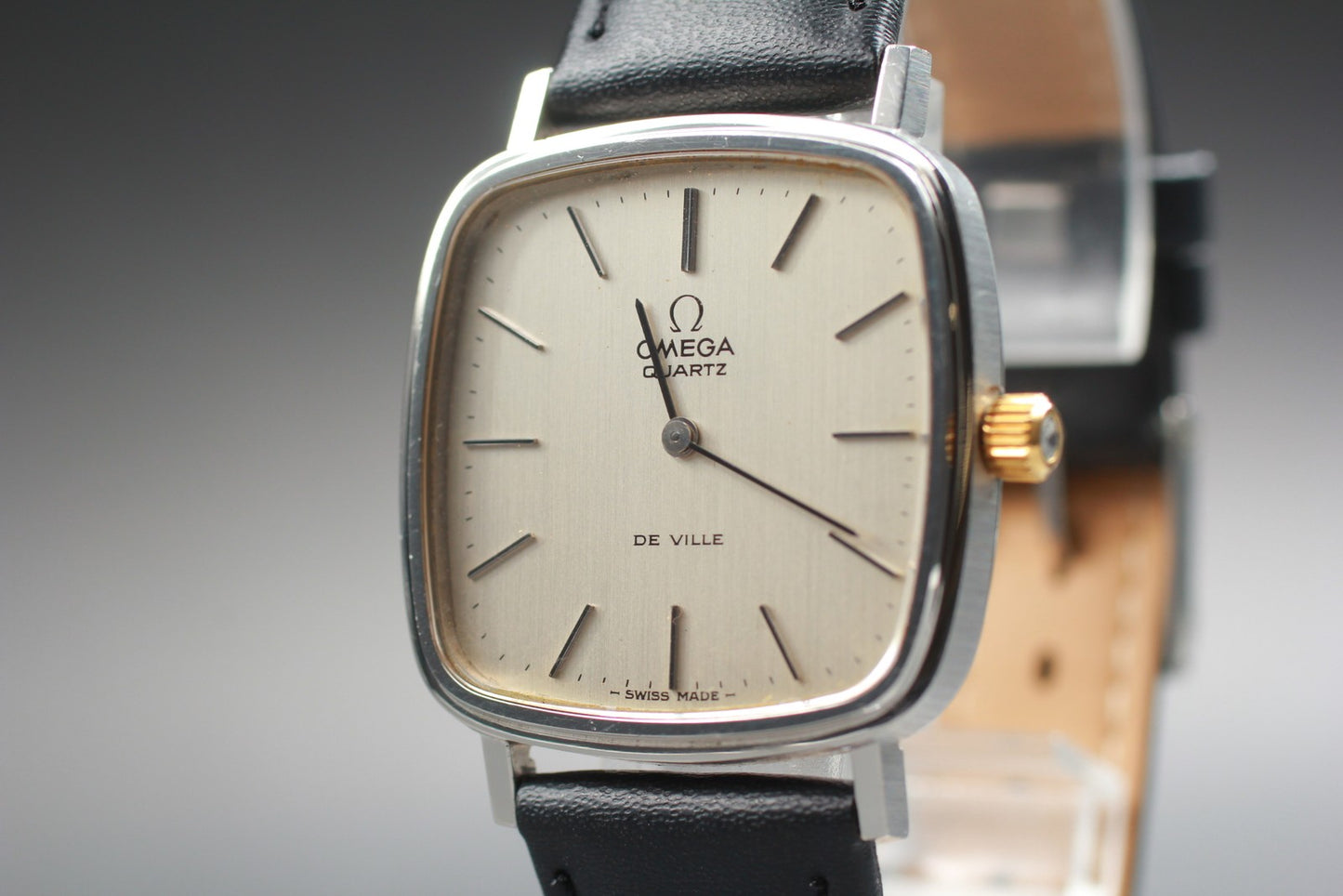 Near MINT OMEGA De Ville 191.0045 Cal.1330 Silver Square Quartz 31mm Men's Watch