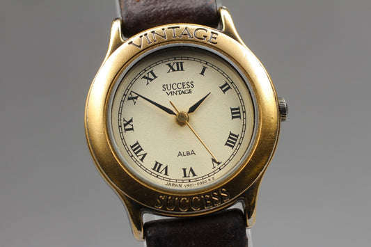 Exc+5 SEIKO Alba V401-0140 Gold Tone Roman Dial Quartz Ladies Watch From JAPAN