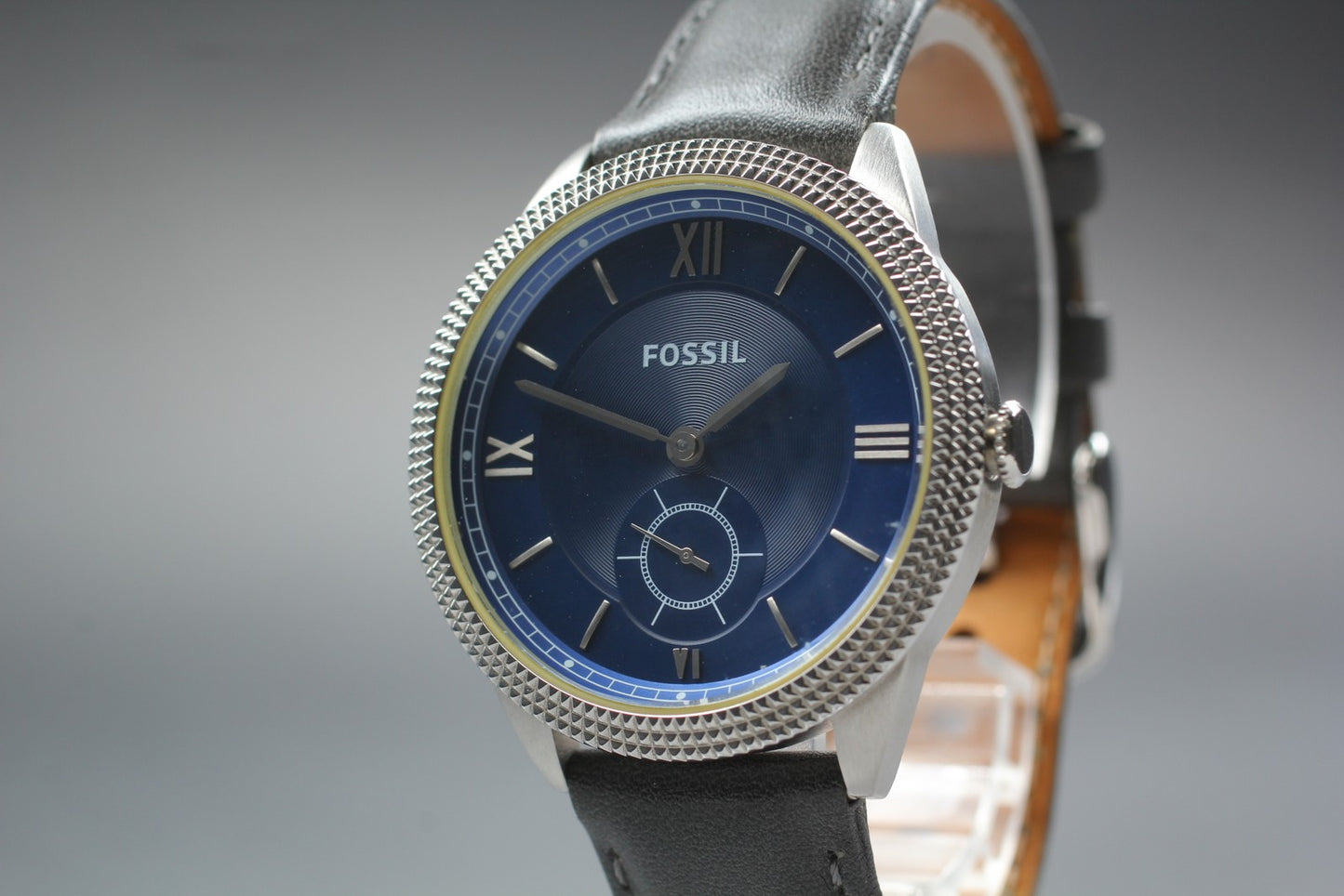 Near MINT FOSSIL ES-3065 Blue Dial Small Seconds Silver Quartz 37mm Men's Watch