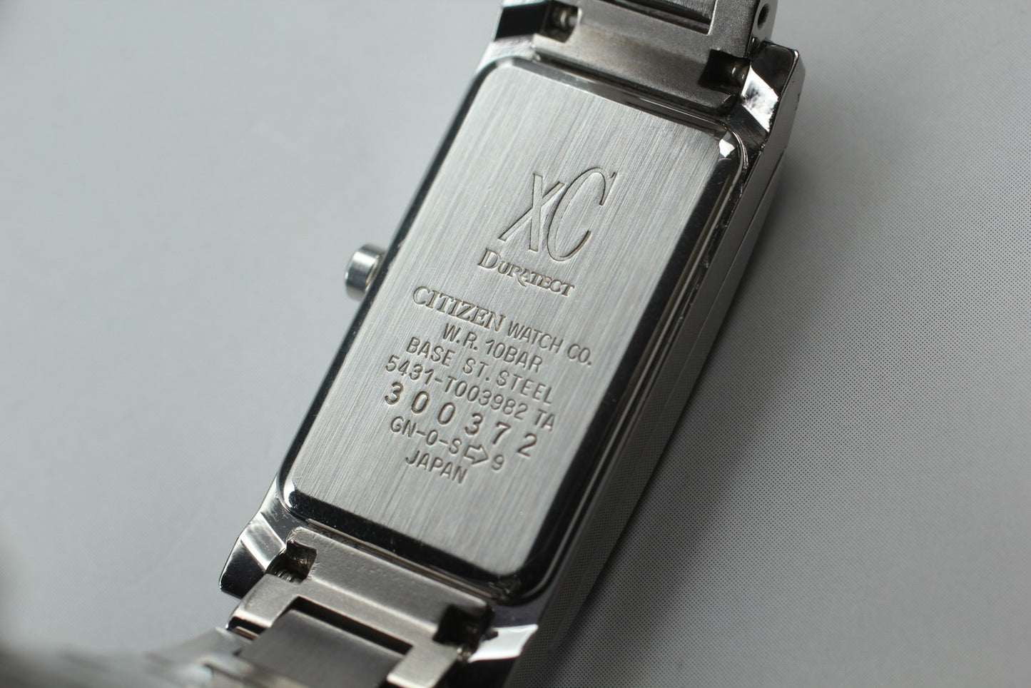 Near MINT CITIZEN xC 5431-T003982 Duratect Blue Rectangle Quartz Ladies Watch