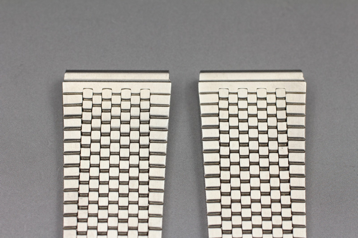 MINT Vintage OMEGA Bracelet 2060 19mm Stainless Steel Constellation Mens Watch