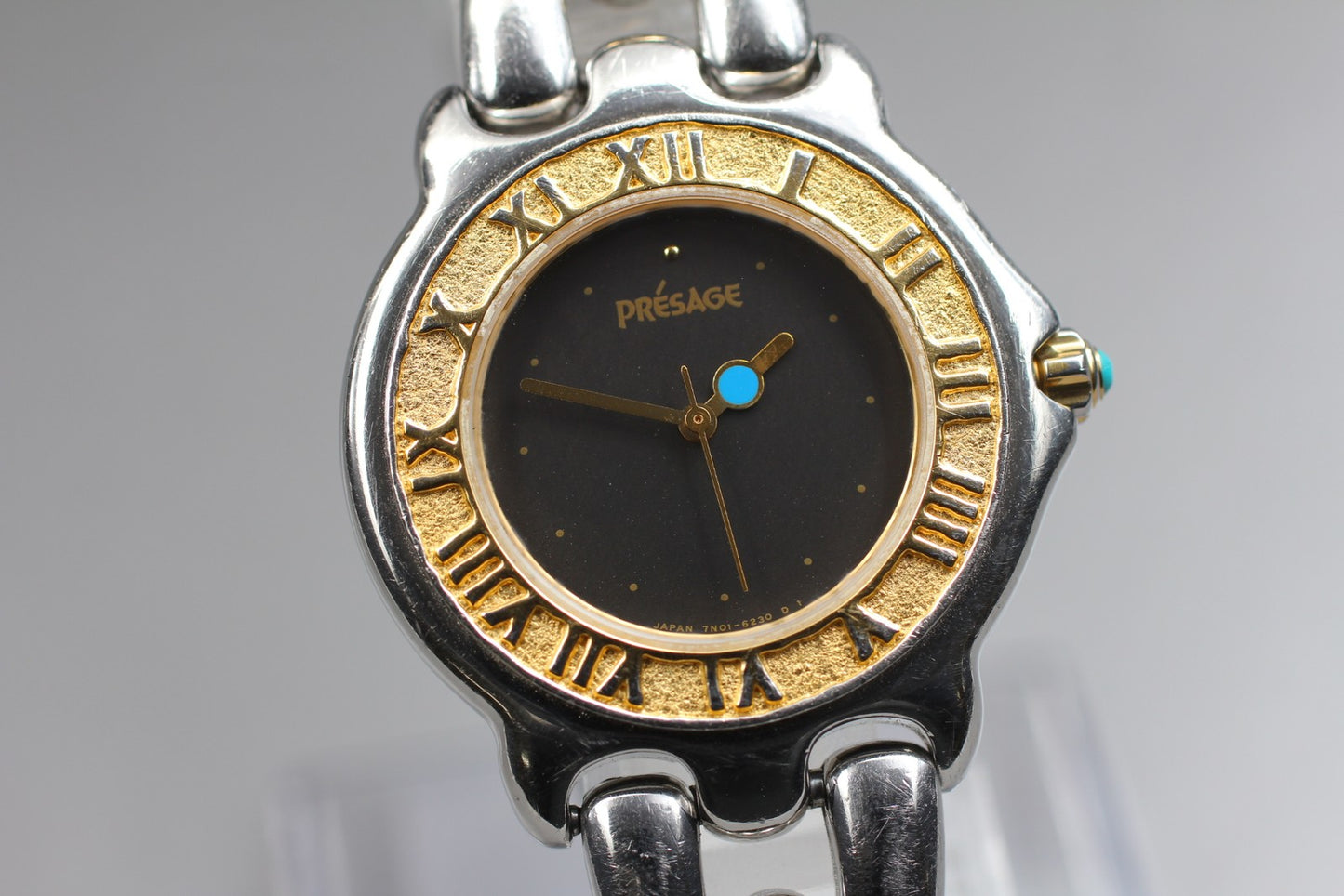 Vtg 1992 [N MINT] Seiko Presage 7N01-6190 Black Dial Two-Tone 32mm Quartz Watch