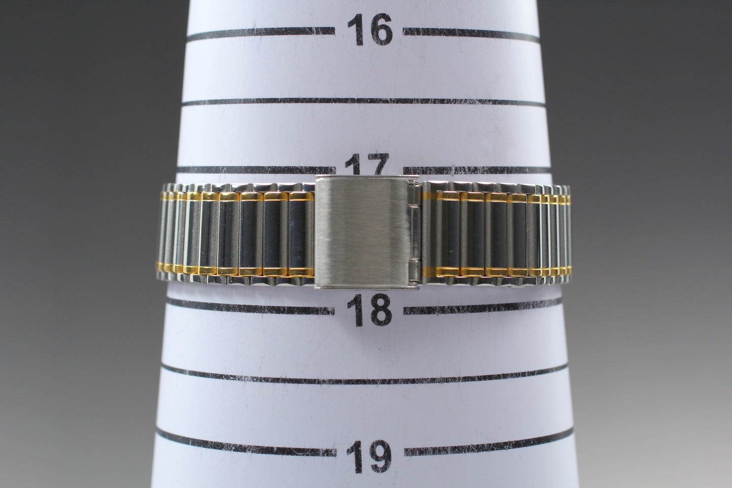 Top MINT w/ Tag ORIENT Cassy B05220-00 Two-tone Quartz 31mm Men's Watch JAPAN