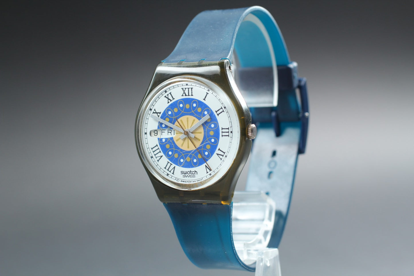 Exc+5 Swatch GM705 Snow Black Blue Quartz 34mm Men's Watch