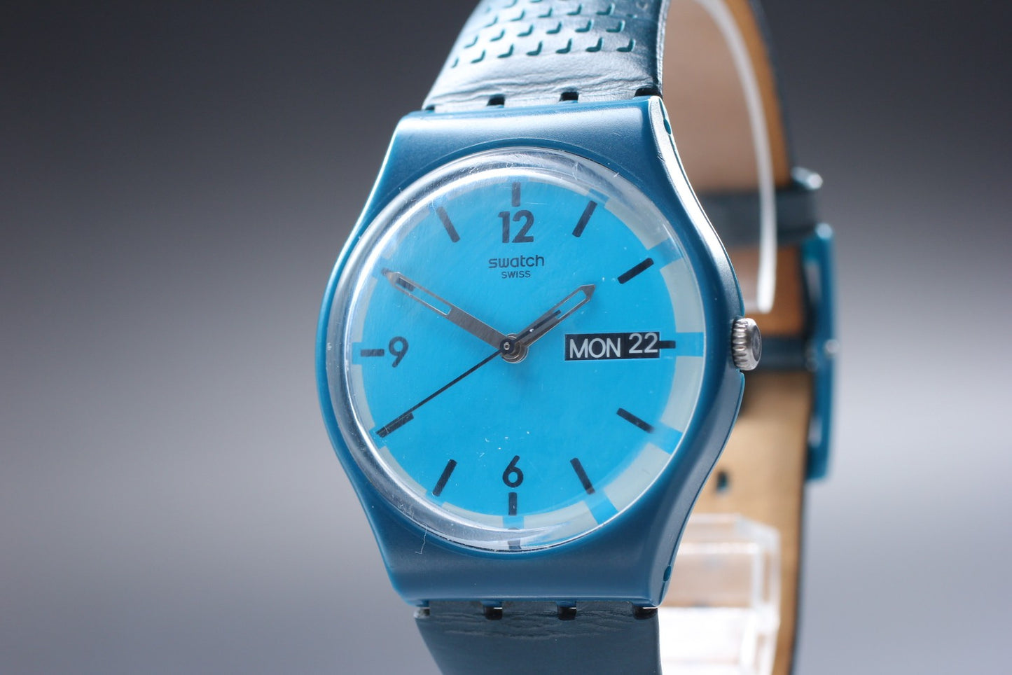 Exc+5 Swatch Blue Bottle GN719 Day Date Quartz 34mm Men's Watch