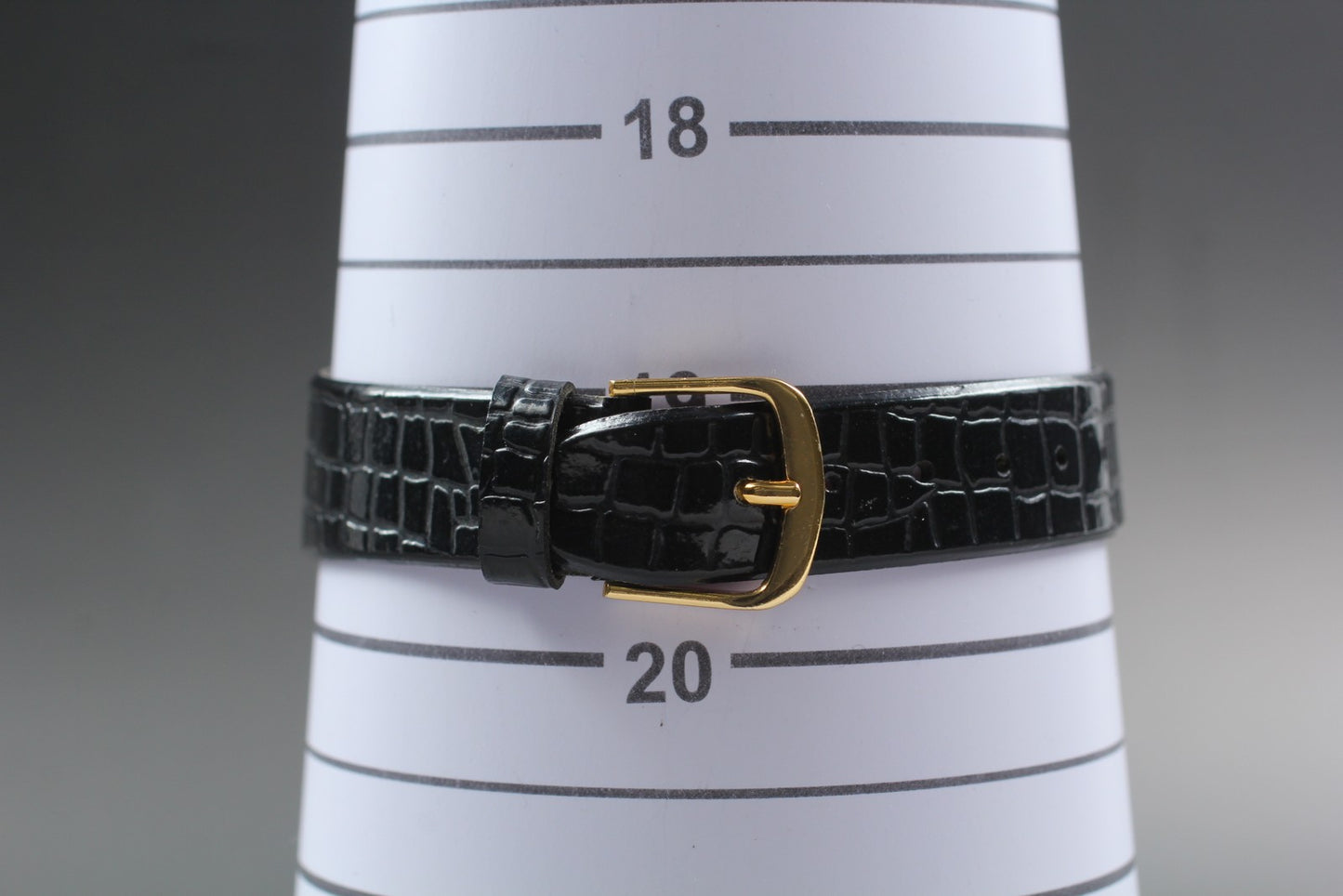 Vintage 1992 Near MINT Citizen Forma 6031-G07664 Gold Octagon Quartz Men's Watch