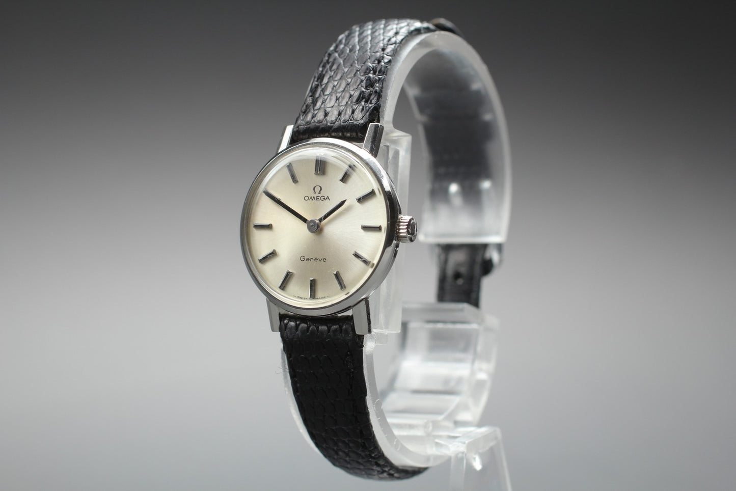 Vintage 1972 [Near MINT] OMEGA Geneve 511.409 Cal.485 Silver Manual Ladies Watch