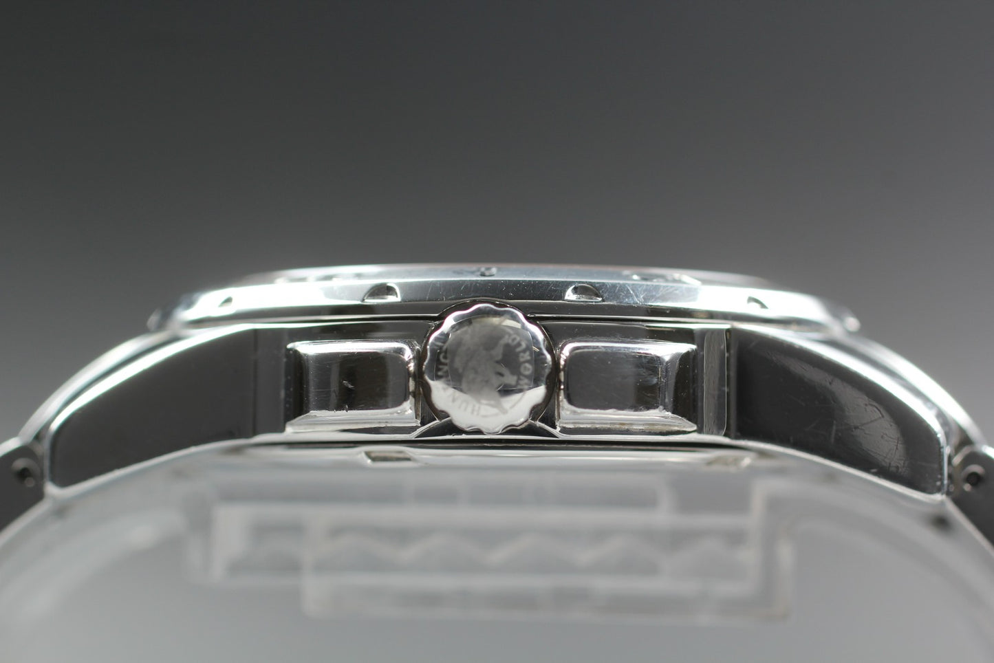 New Battery [Near MINT] Hunting World HW-904 Black Dial 44mm Quartz Men's Watch