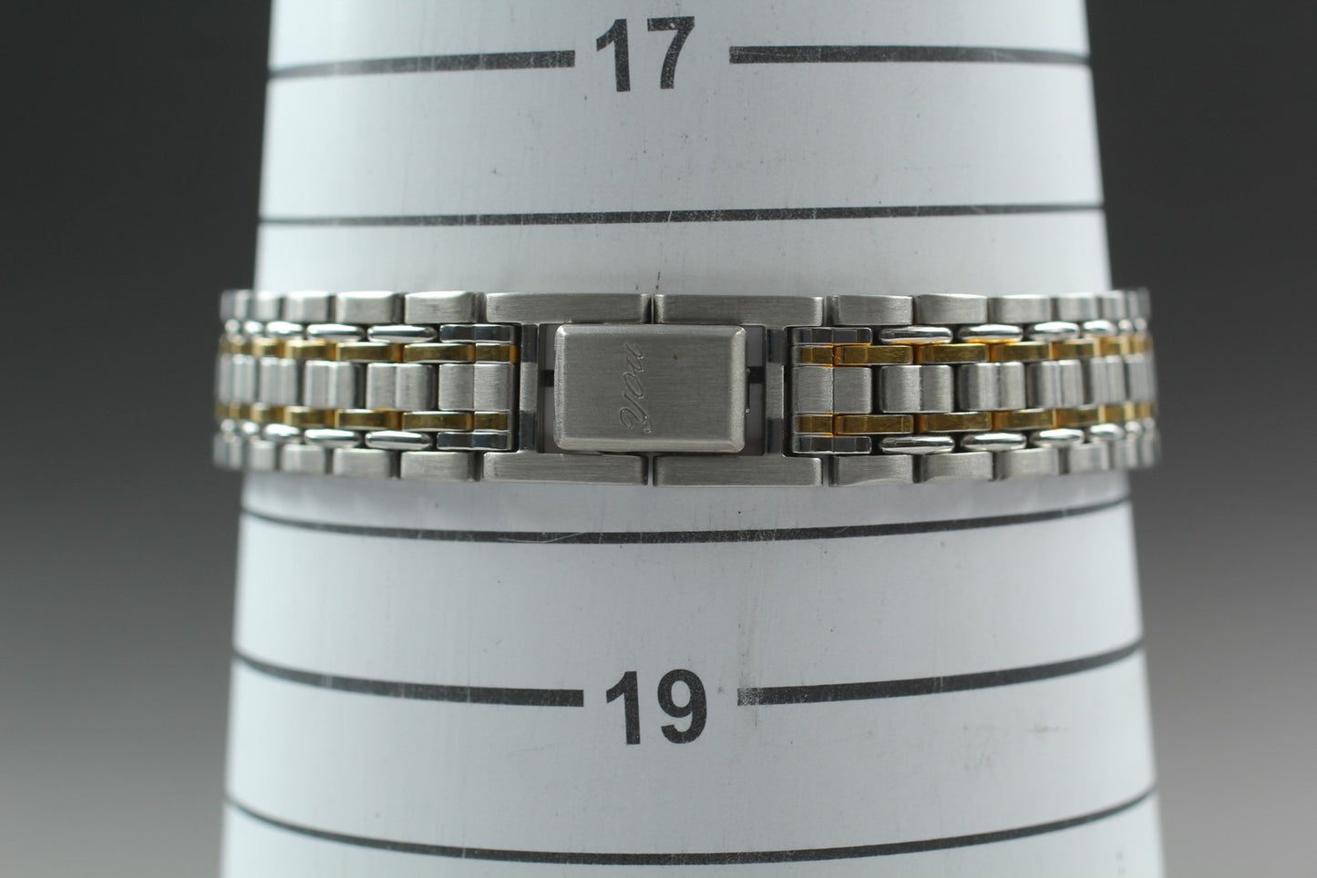 Near MINT w/ Tag* ORIENT D8512T70-L74 Two-tone 23mm Quartz Ladies Watch JAPAN