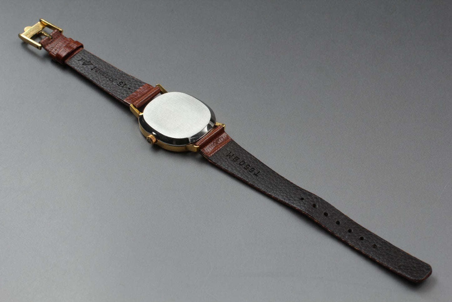 Vintage 1978 Near MINT OMEGA De Ville 191.0046 Cal.1330 Gold Quartz Men's Watch