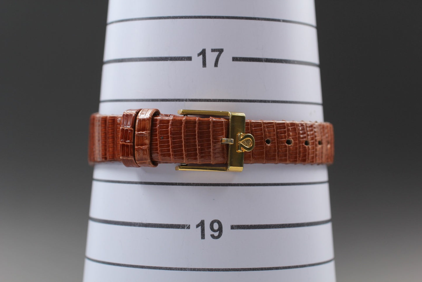 Vintage 1978 Near MINT OMEGA De Ville 191.0046 Cal.1330 Gold Quartz Men's Watch