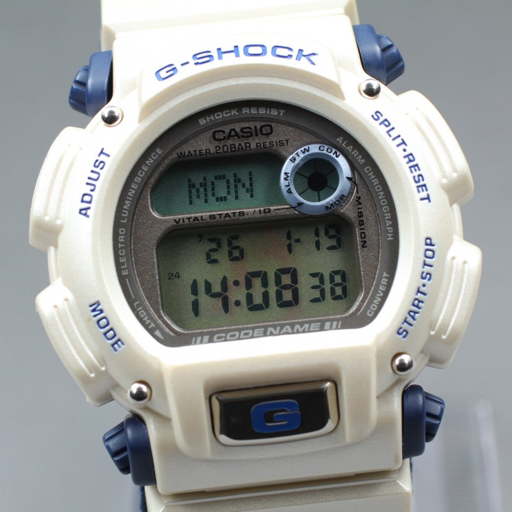 Near MINT CASIO G-Shock DW-8800 LCD Quartz 43.0mm Men's Watch