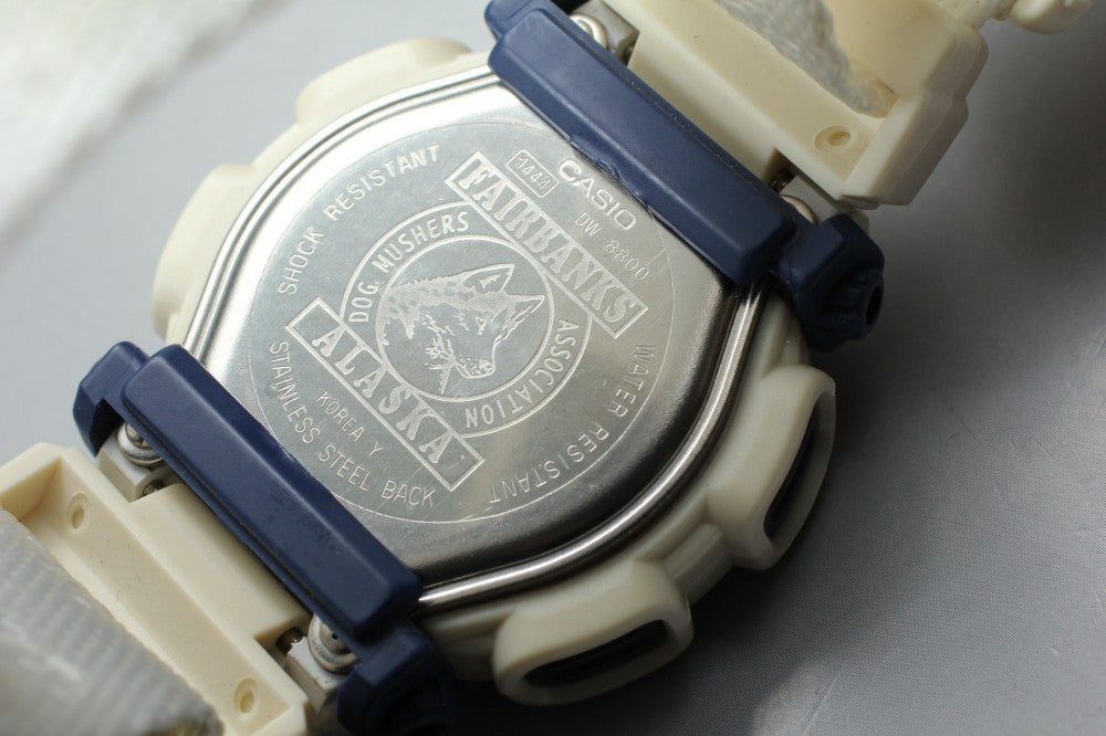 Near MINT CASIO G-Shock DW-8800 LCD Quartz 43.0mm Men's Watch