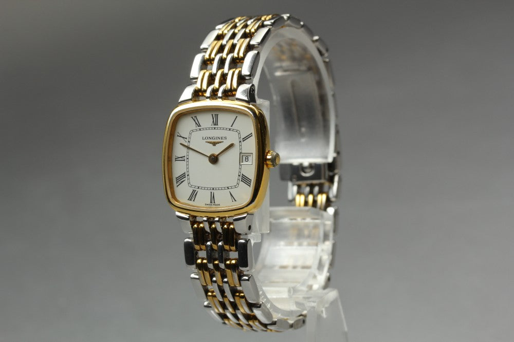 Near MINT LONGINES Flagship L5.133.3 White Quartz 22.7mm Ladies Watch