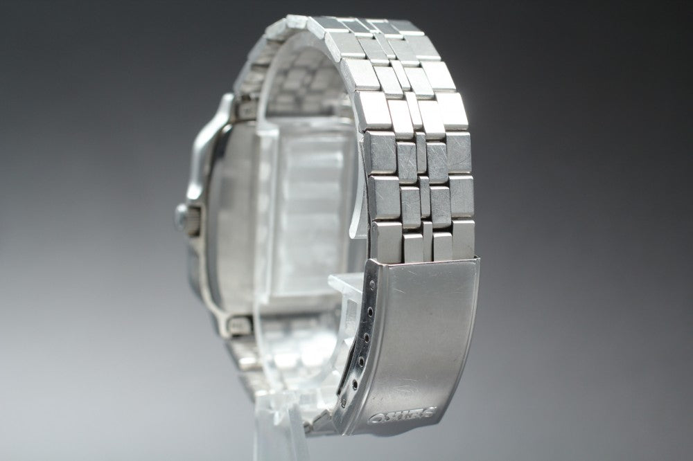 SEIKO Silver Wave H557-5270 Black Quartz 32mm Men's Watch 1982