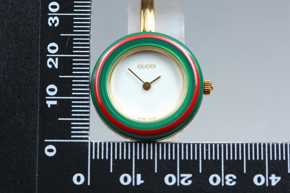 Near MINT GUCCI Change Bezel 11/12.2 White Quartz 25.9mm Ladies Watch