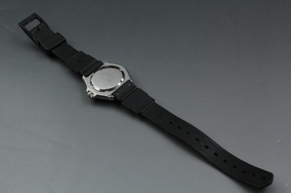 Near MINT TAG Heuer Formula 1 375.508 Black Quartz 28.9mm Ladies Watch