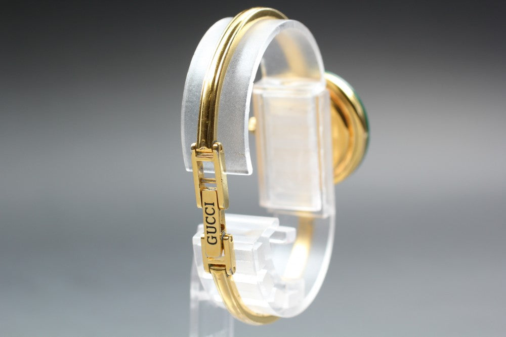 Near MINT GUCCI Change Bezel 11/12.2 White Quartz 25.8mm Ladies Watch