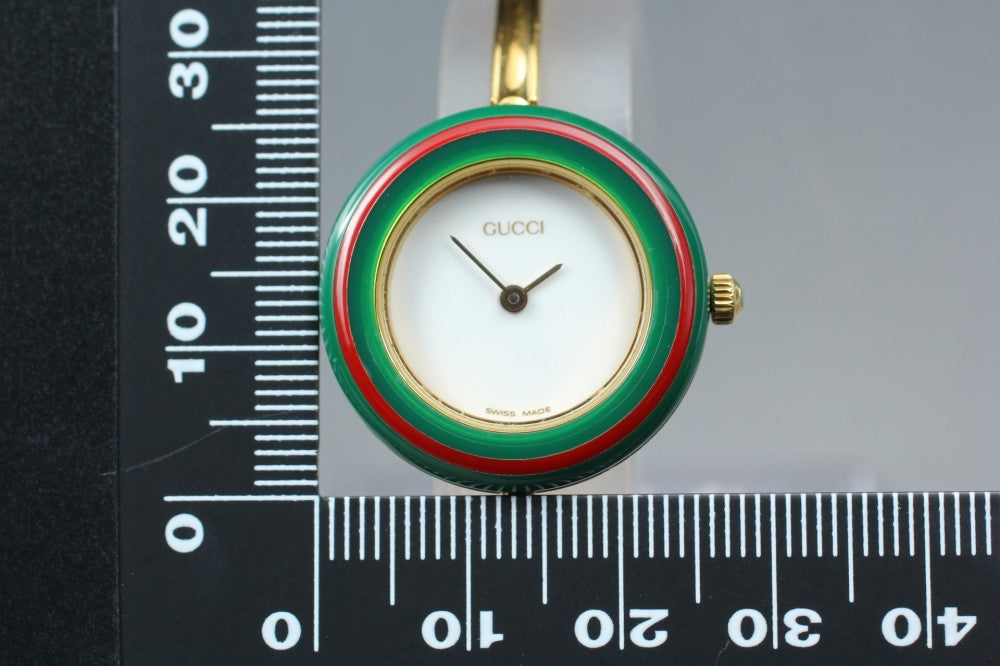 Near MINT GUCCI Change Bezel 11/12.2 White Quartz 25.8mm Ladies Watch