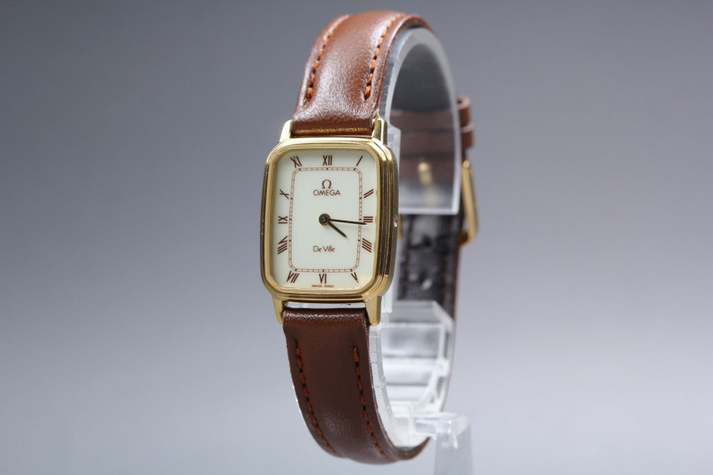 OMEGA De Ville 1387 White Quartz 19.7mm Ladies Watch