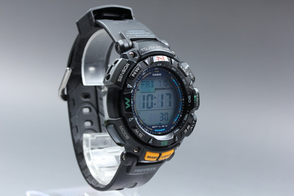 Near MINT CASIO Pro Trek PRG-240 Digital Solar Quartz 51.4mm Men's Watch