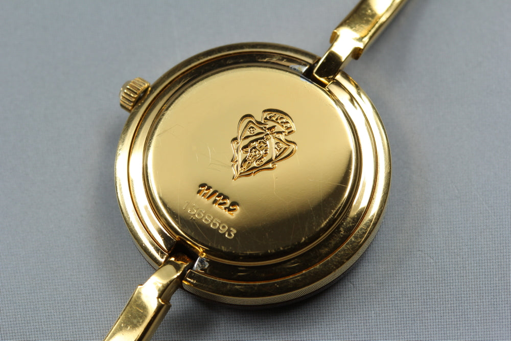 Near MINT GUCCI 11/12.2 White Quartz 26mm Ladies Watch – photo 6
