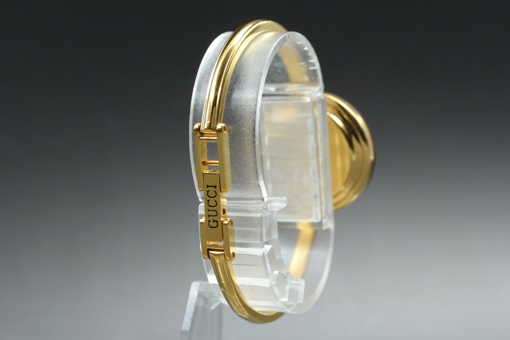 Near MINT GUCCI 11/12.2 White Quartz 26mm Ladies Watch – photo 7