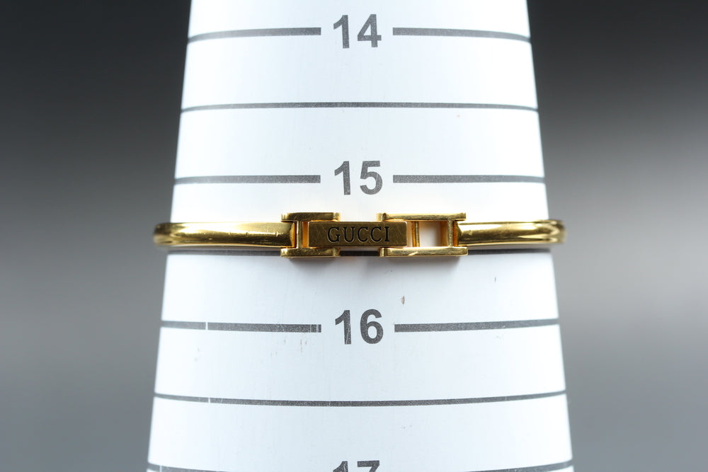 Near MINT GUCCI 11/12.2 White Quartz 26mm Ladies Watch – photo 9
