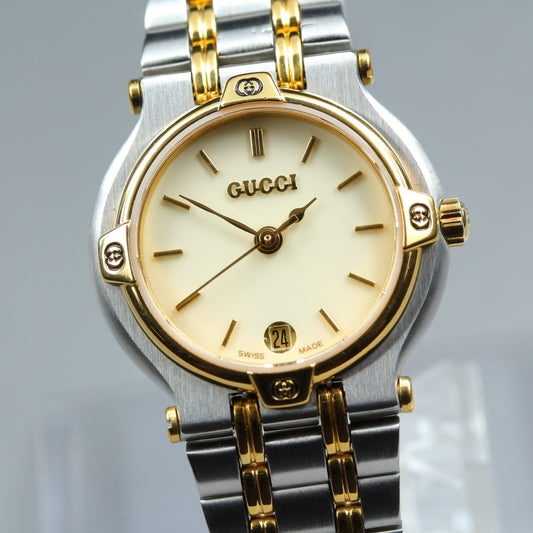 Near MINT GUCCI 9000L White Quartz 24.5mm Ladies Watch