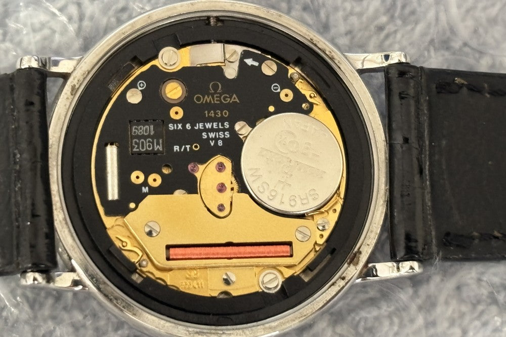 Near MINT OMEGA De Ville 196.0312.1 Cal.1430 Silver Quartz 32.1mm Men's Watch