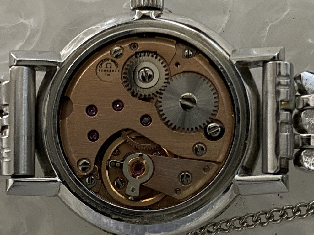 Near MINT OMEGA Geneve 511.457 Cal.625 Grey Manual 23mm Ladies Watch 1973