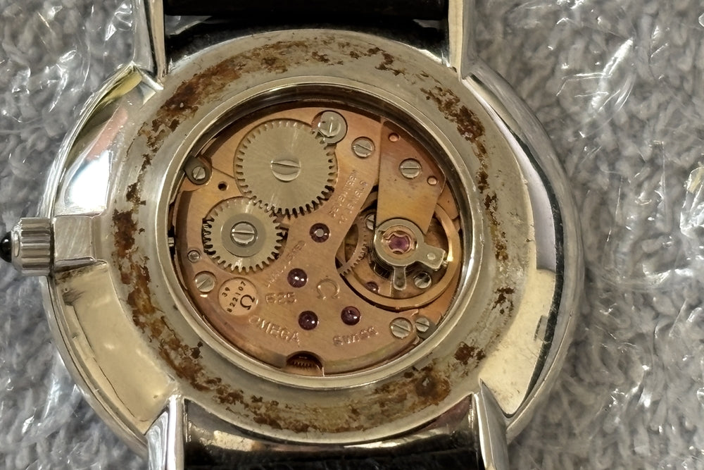Near MINT OMEGA De Ville 111.0107 Cal.625 Silver Manual 33mm Men's Watch 1975